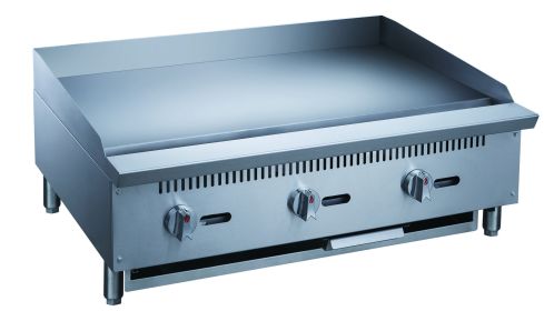 Dukers 36" All Stainless Steel Multi Burner Griddle (Model: DCGMA36(33.5" Depth), Material: Stainless Steel)